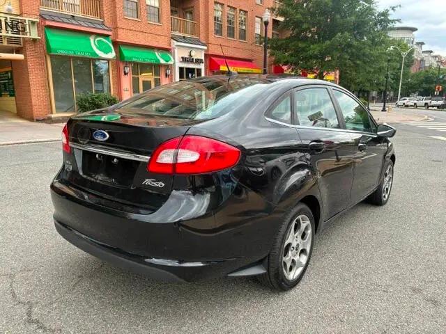 2011 Ford Fiesta SEL