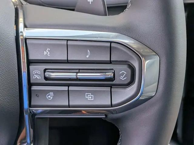 2026 GMC Acadia Elevation FWD
