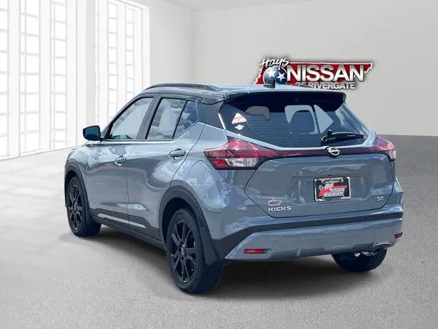 2024 Nissan Kicks SR Xtronic CVT