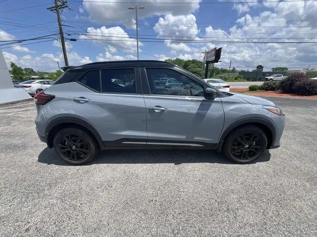 2024 Nissan Kicks SR Xtronic CVT