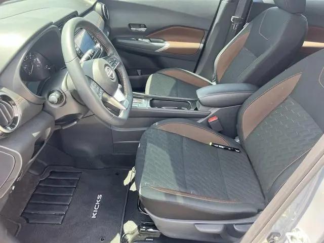 2024 Nissan Kicks SR Xtronic CVT