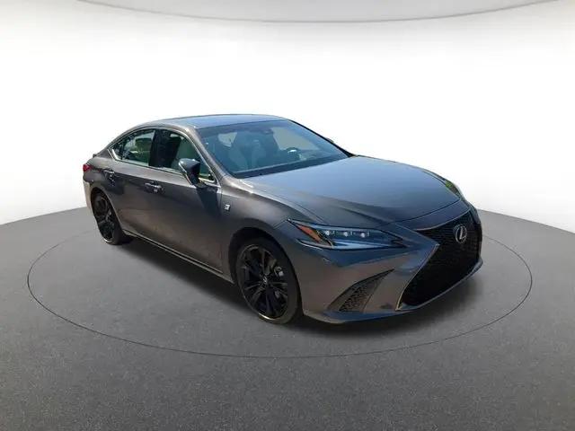 2024 Lexus ES 300h F SPORT Handling
