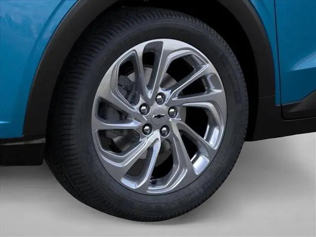 2027 Chevrolet Bolt LT FWD