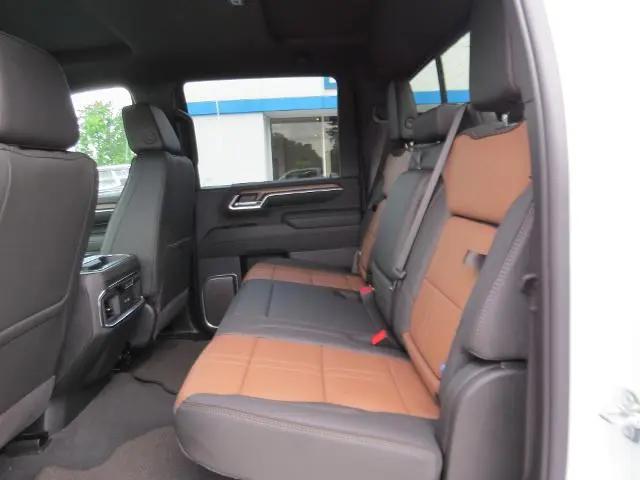 2026 Chevrolet Silverado 2500HD Crew Cab, Standard Bed, High Country, 4WD
