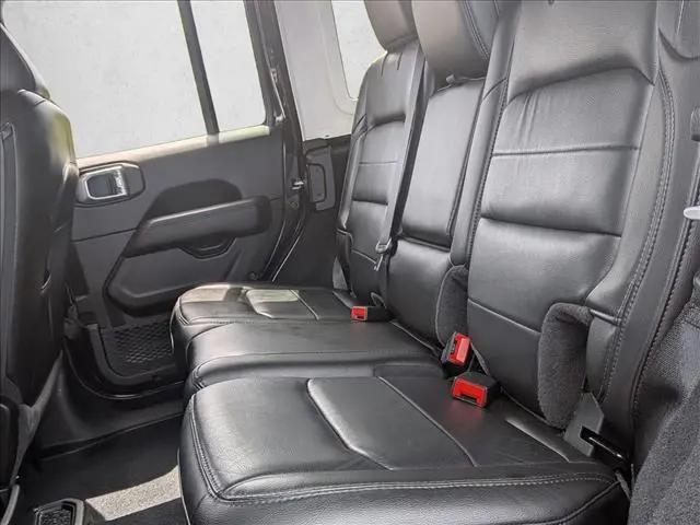 2021 Jeep Wrangler Sahara Altitude 4x4