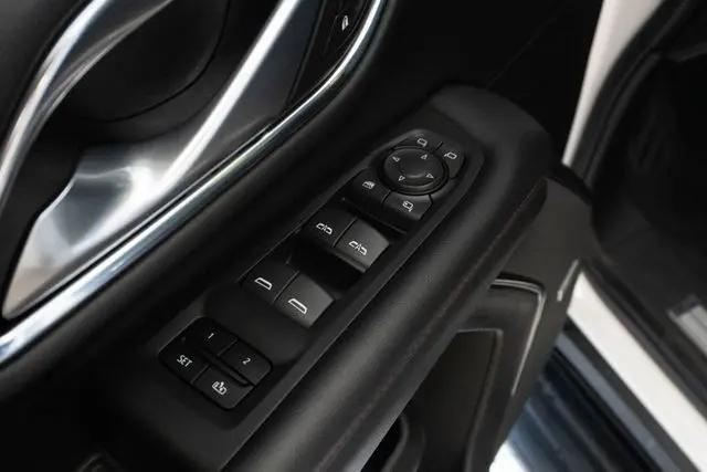 2022 Chevrolet Tahoe 2WD RST