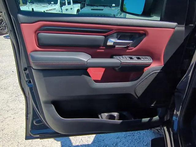 2026 Ram 1500 Rebel Crew Cab 4x4 5'7" Box