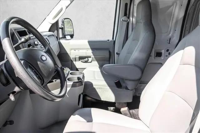 2013 Ford E-250 Commercial