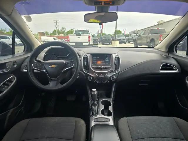 2018 Chevrolet Cruze LT Auto