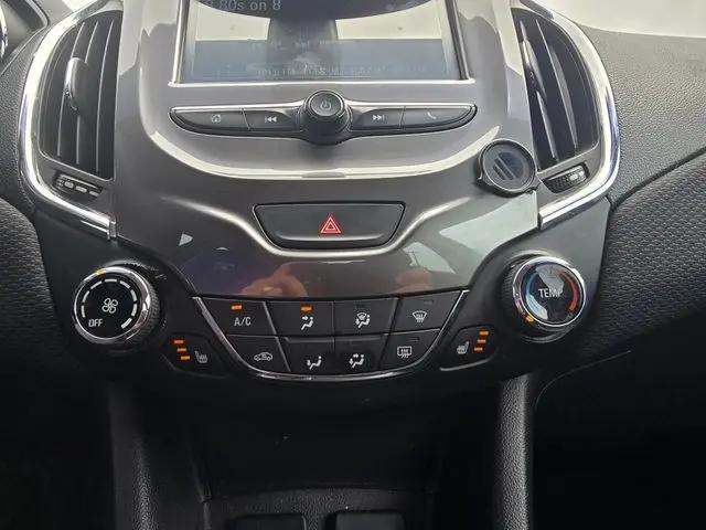 2018 Chevrolet Cruze LT Auto