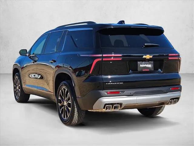 2026 Chevrolet Traverse FWD LT