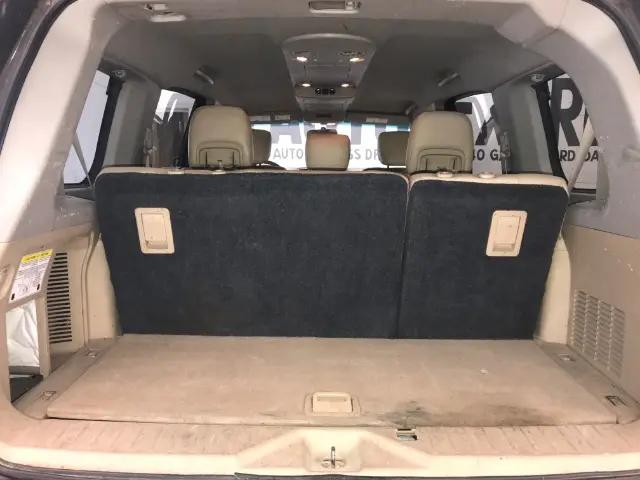 2015 Nissan Armada SV