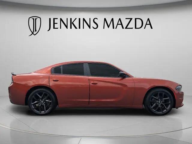2021 Dodge Charger SXT RWD