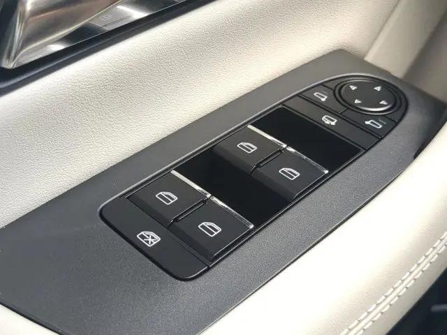 2026 Mazda X-90 3.3 Turbo S Premium Sport