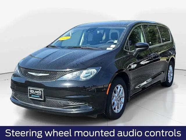 2024 Chrysler Voyager LX
