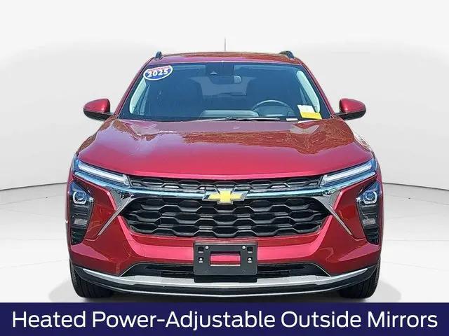 2025 Chevrolet Trax FWD LT