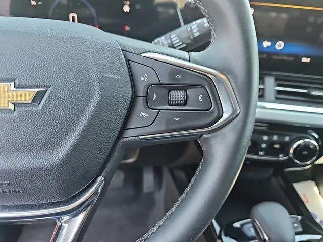 2025 Chevrolet Trax FWD LT