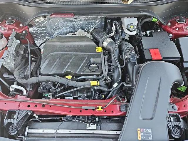 2025 Chevrolet Trax FWD LT