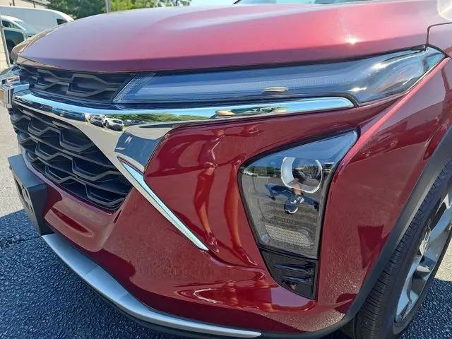 2025 Chevrolet Trax FWD LT