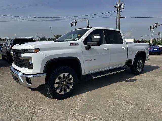 2024 Chevrolet Silverado 2500HD 4WD Crew Cab Standard Bed LT