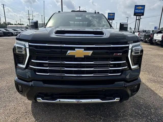 2026 Chevrolet Silverado 2500HD Crew Cab, Standard Bed, LT, 4WD