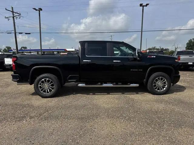 2026 Chevrolet Silverado 2500HD Crew Cab, Standard Bed, LT, 4WD
