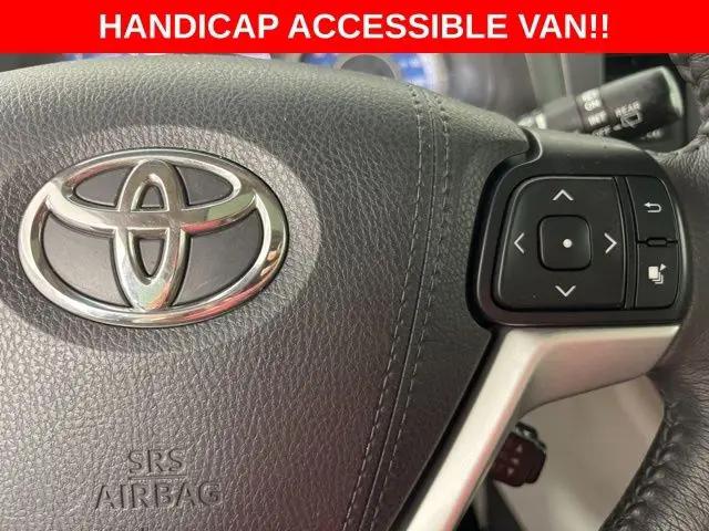 2017 Toyota Sienna XLE 8 Passenger