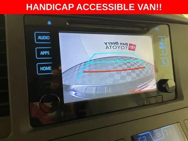 2017 Toyota Sienna XLE 8 Passenger