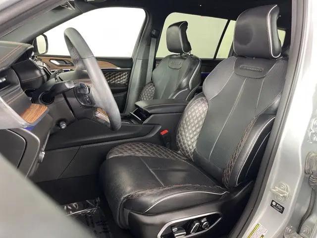 2024 Jeep Grand Cherokee L Summit 4x4