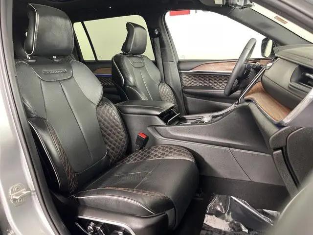 2024 Jeep Grand Cherokee L Summit 4x4