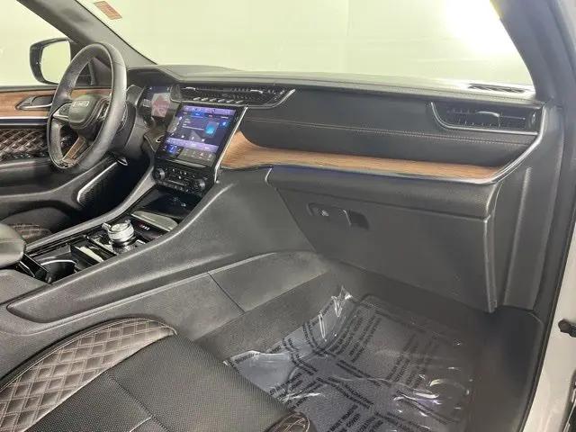 2024 Jeep Grand Cherokee L Summit 4x4
