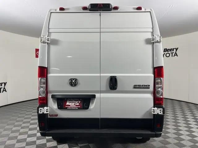 2025 Ram ProMaster 2500 Cargo Van Tradesman High Roof 136" WB w/Pass Seat