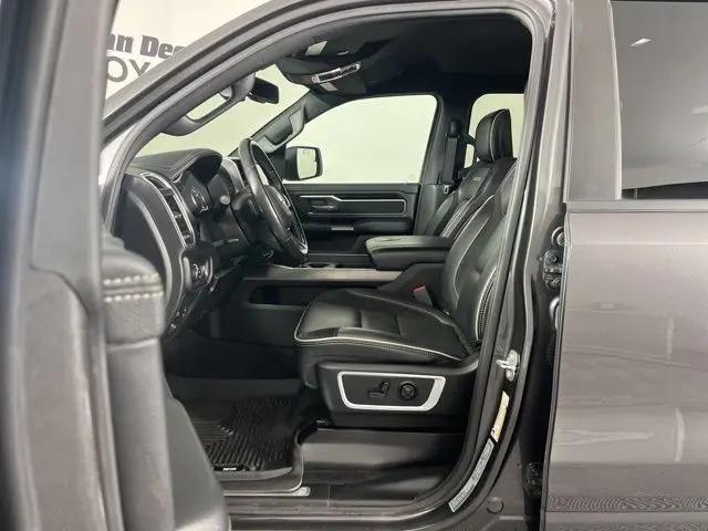 2020 Ram 1500 Laramie Crew Cab 4x4 5'7" Box