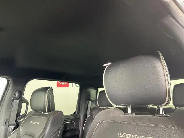 2020 Ram 1500 Laramie Crew Cab 4x4 5'7" Box