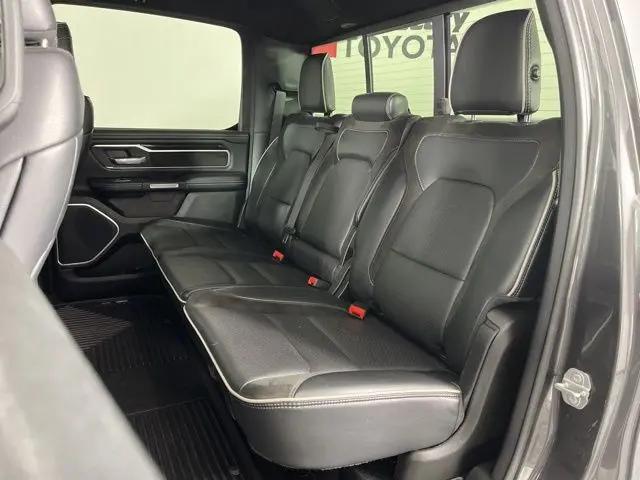 2020 Ram 1500 Laramie Crew Cab 4x4 5'7" Box