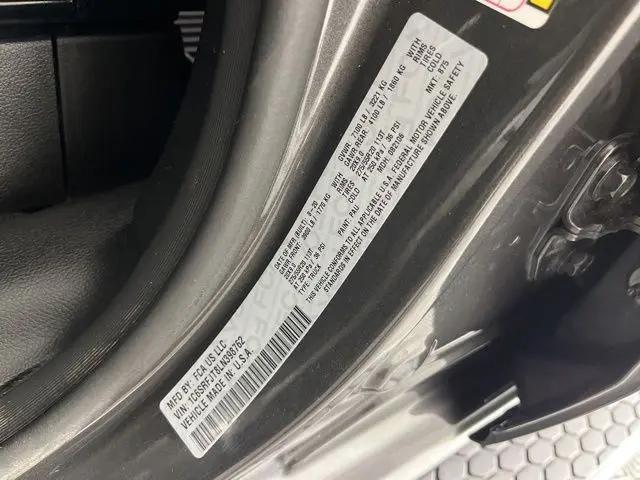 2020 Ram 1500 Laramie Crew Cab 4x4 5'7" Box