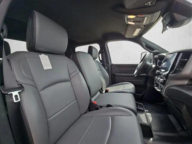 2025 Ram 2500 Tradesman Crew Cab 4x4 8' Box