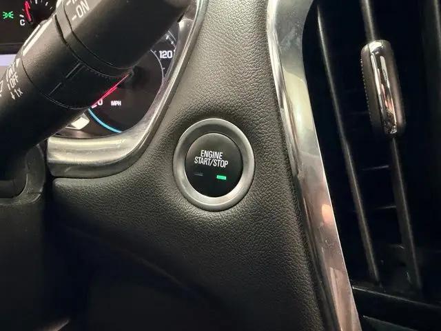 2023 Chevrolet Traverse AWD RS