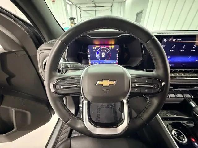 2023 Chevrolet Colorado 4WD Crew Cab Short Box LT