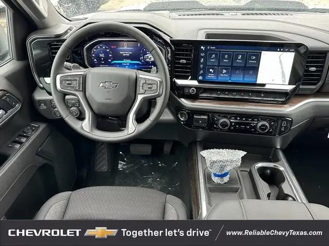 2026 Chevrolet Silverado 1500 4WD Crew Cab Short Bed LT Trail Boss