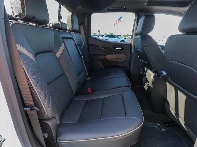 2026 GMC Canyon Denali, 4WD