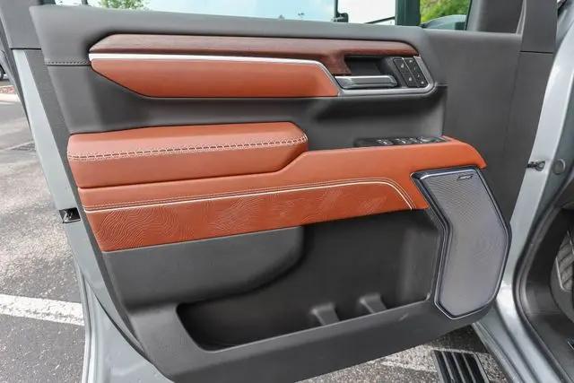 2026 GMC Sierra 3500HD Crew Cab, Long Bed, Denali Ultimate, 4WD