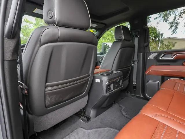 2026 GMC Sierra 3500HD Crew Cab, Long Bed, Denali Ultimate, 4WD
