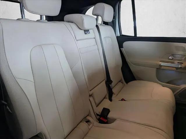 2025 Mercedes-Benz GLB GLB 250