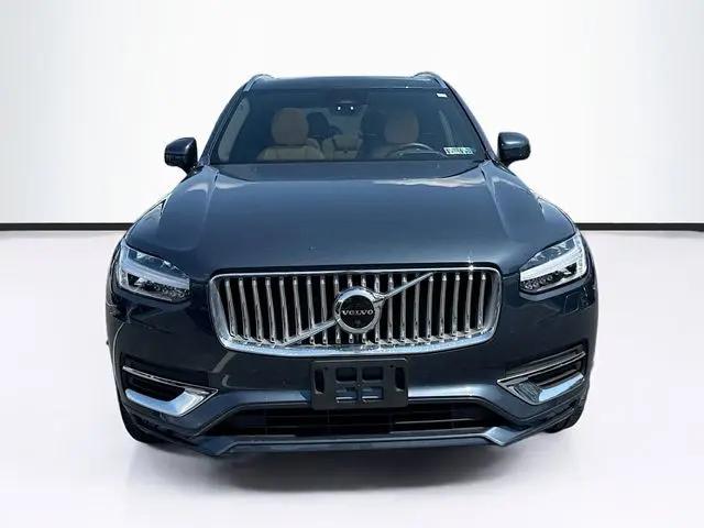 2023 Volvo XC90 B6 Ultimate 7-Seater