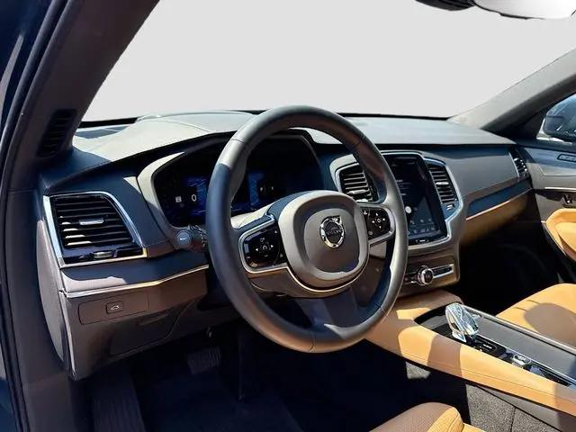 2023 Volvo XC90 B6 Ultimate 7-Seater