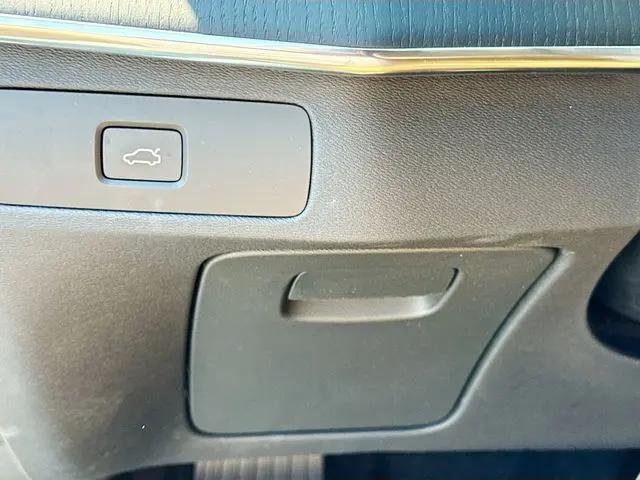 2023 Volvo XC90 B6 Ultimate 7-Seater