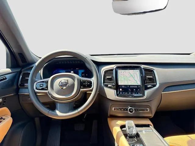 2023 Volvo XC90 B6 Ultimate 7-Seater