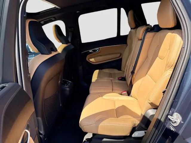 2023 Volvo XC90 B6 Ultimate 7-Seater