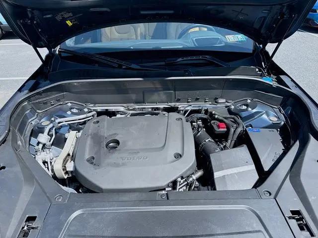 2023 Volvo XC90 B6 Ultimate 7-Seater